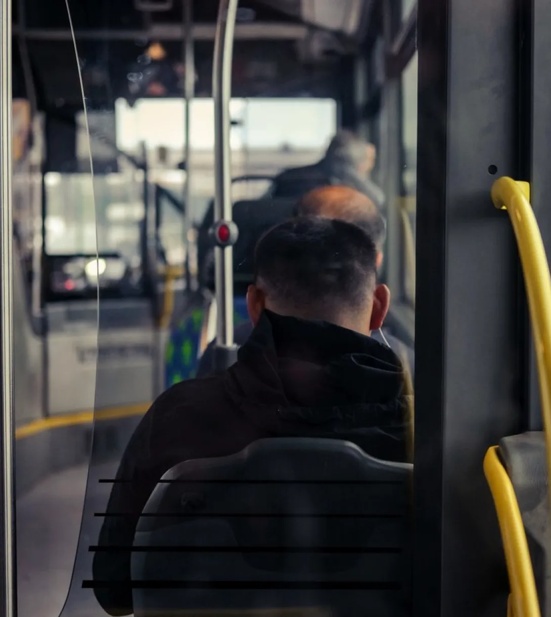 Bilet imienny, ulgowy, okresowy: co te słowa znaczą w polskim transporcie
